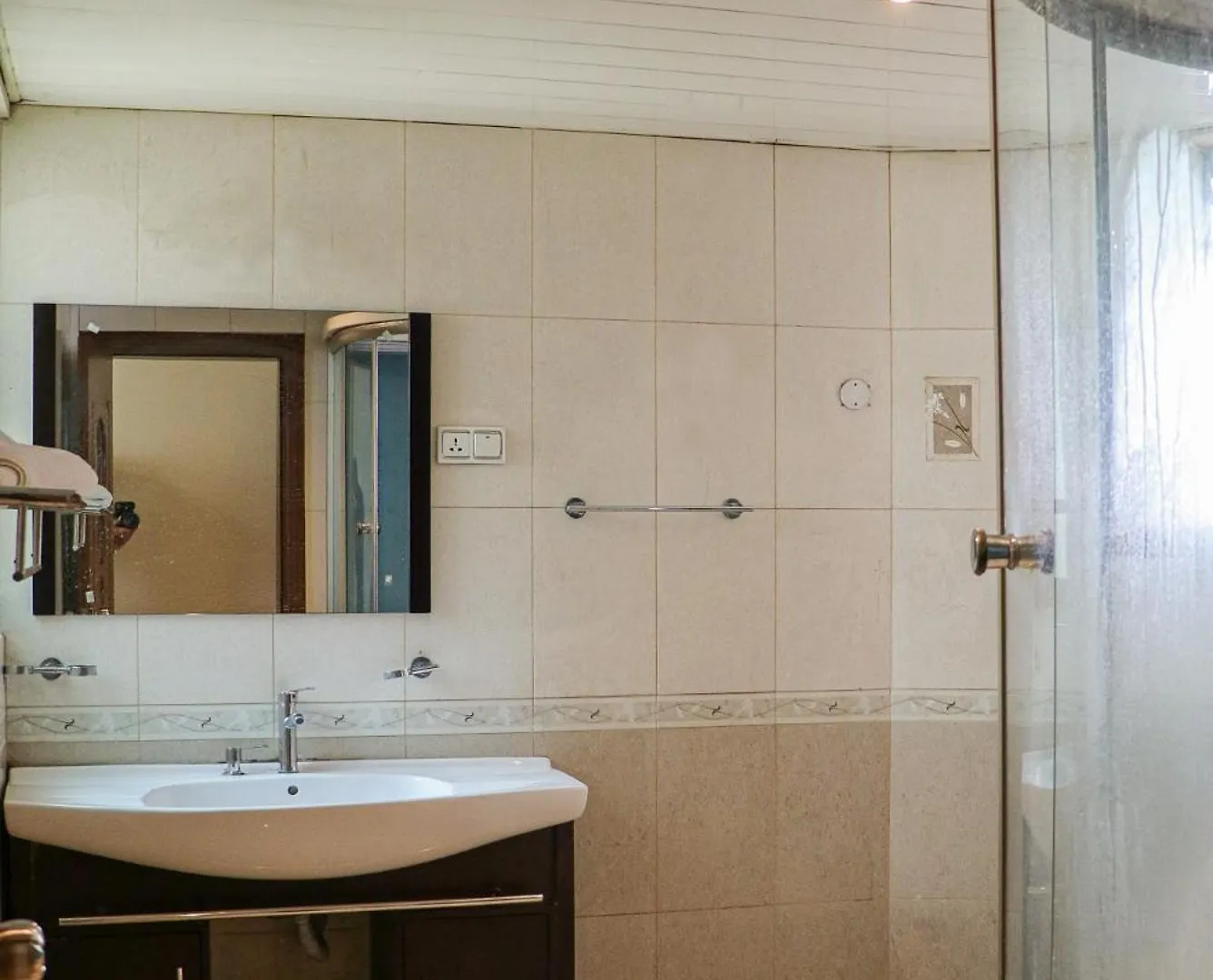 Fully Furnished Apartment In Addis